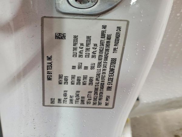 2022 TESLA MODEL 3 — VINS