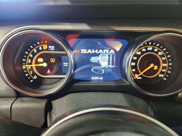 2019 JEEP WRANGLER UNLIMITED Unlimited Sahara — ODOM
