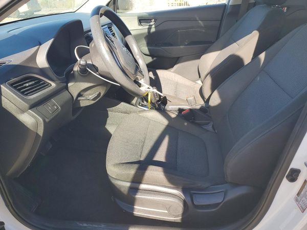 2019 HYUNDAI ACCENT SE and SEL — DENT