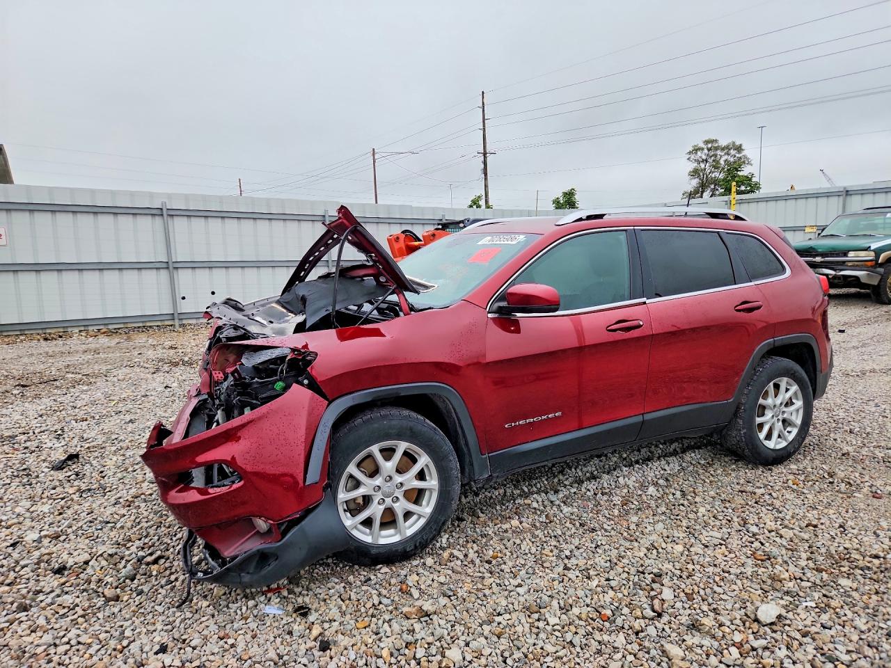 2017 JEEP CHEROKEE — Front 3/4