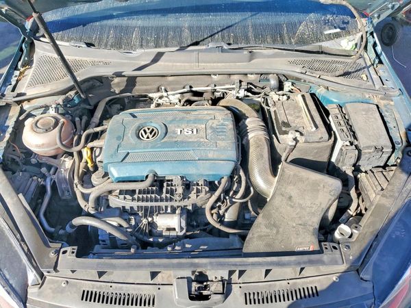2018 VOLKSWAGEN GTI S, SE, Autobahn — Engine bay