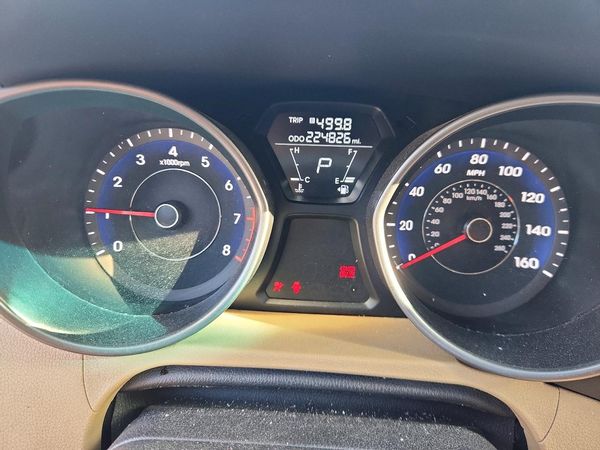 2012 HYUNDAI ELANTRA GLS(Middle grade) — ODOM