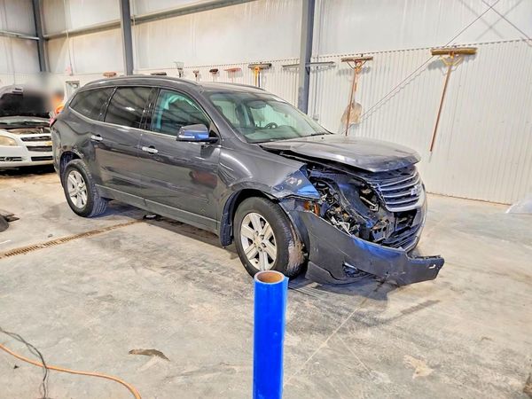 2013 CHEVROLET TRAVERSE 2LT — Passenger 3/4