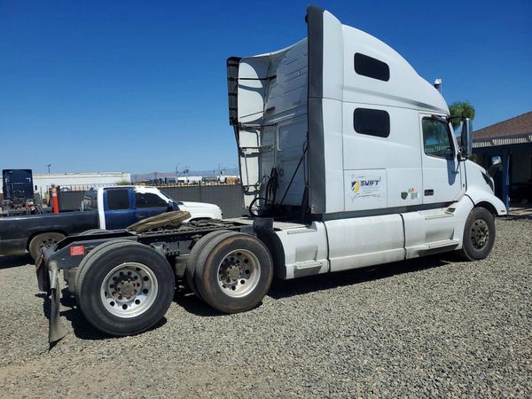 2022 VOLVO VNL — PSRA