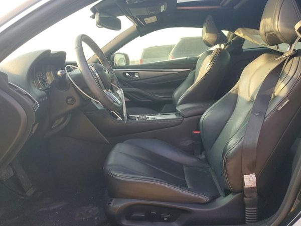 2017 INFINITI Q60 — DENT