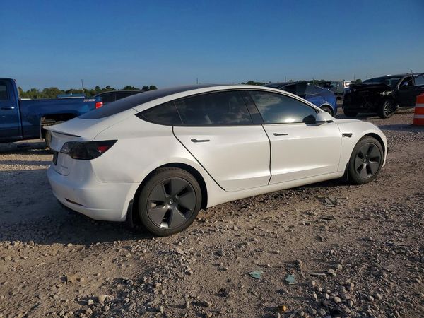 2022 TESLA MODEL 3 — PSRA