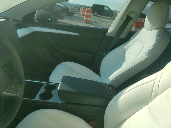 2022 TESLA MODEL 3 — CKPT