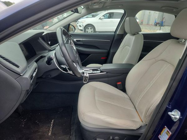 2022 HYUNDAI SONATA Limited — DENT