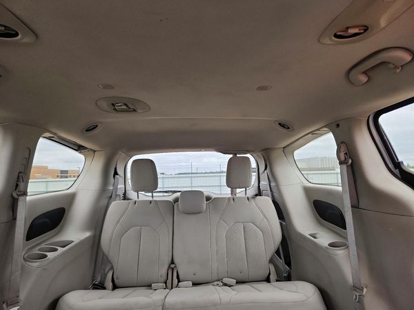 2017 CHRYSLER PACIFICA LX — SUVN