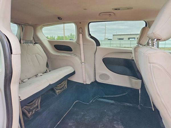 2017 CHRYSLER PACIFICA LX — PSRS