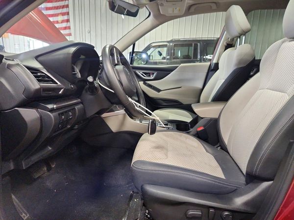 2021 SUBARU FORESTER Premium — DENT