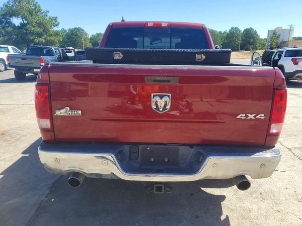 2015 RAM 1500 SLT — DIRR