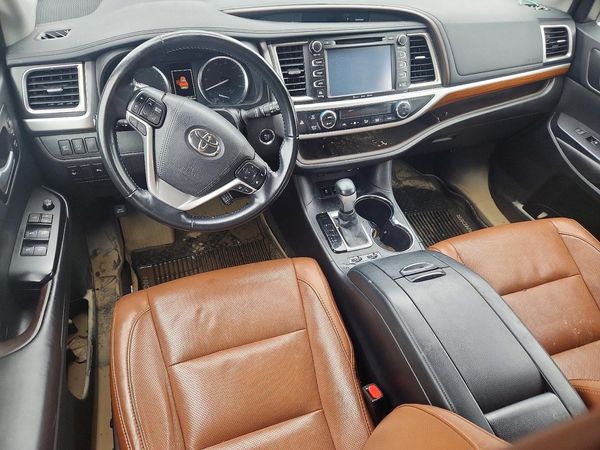 2017 TOYOTA HIGHLANDER Ltd/Ltd Platinum — CKPT
