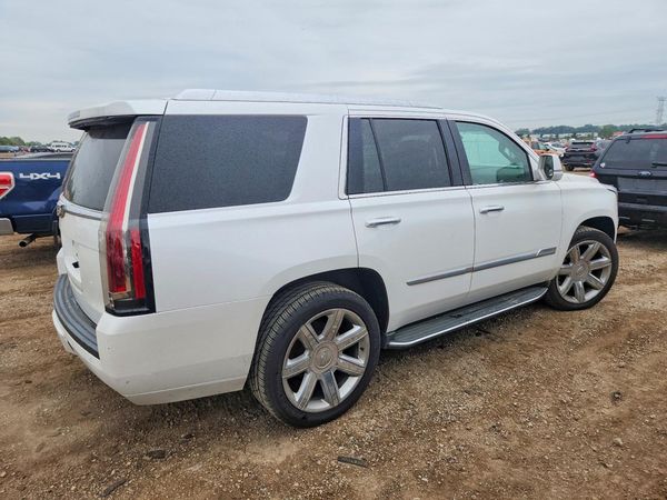2016 CADILLAC ESCALADE — PSRA