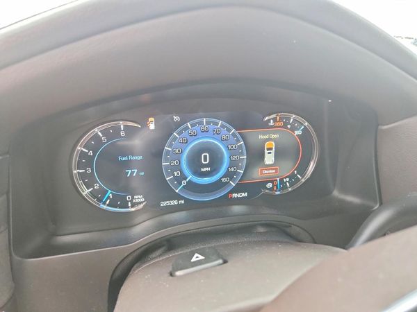 2016 CADILLAC ESCALADE — ODOM