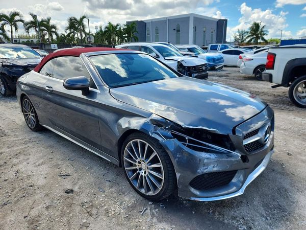 2017 MERCEDES-BENZ C C300 — Passenger 3/4