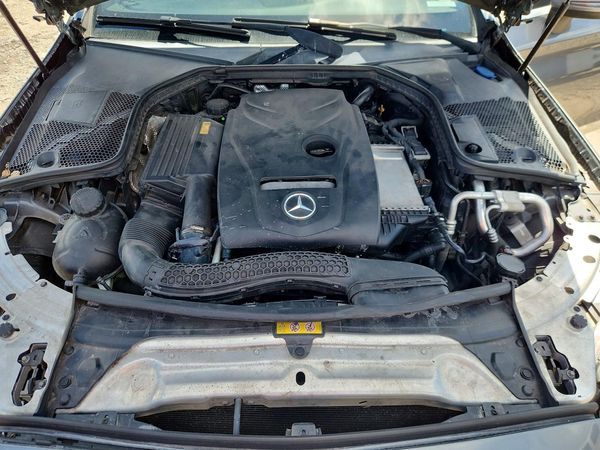 2017 MERCEDES-BENZ C C300 — Engine bay