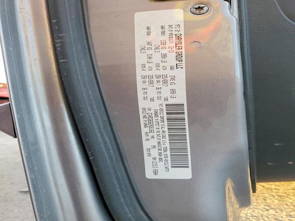 2014 DODGE GRAND CARAVAN SE — VINS