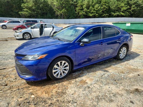2018 TOYOTA CAMRY — DSFA — Front 3/4