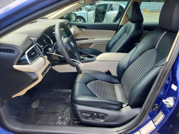2018 TOYOTA CAMRY — DENT