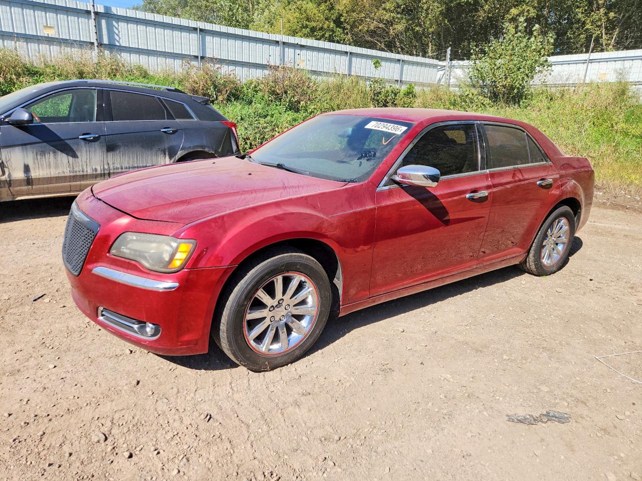 2012 CHRYSLER 300 300C/Limited — Front 3/4