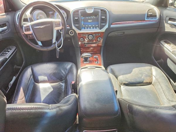 2012 CHRYSLER 300 300C/Limited — CKPT