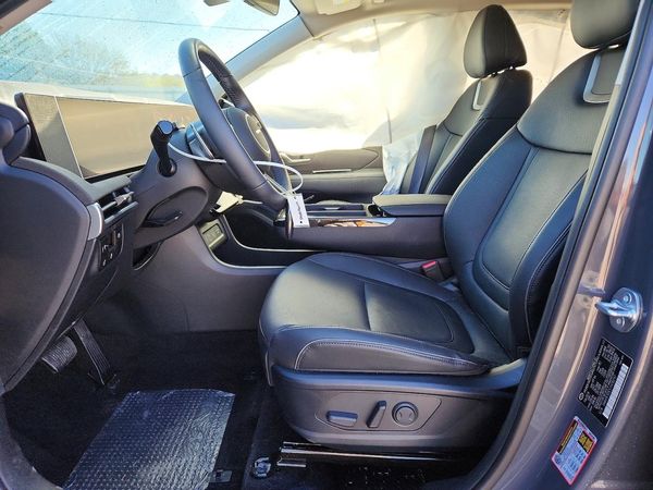 2026 HYUNDAI TUCSON Limited — DENT