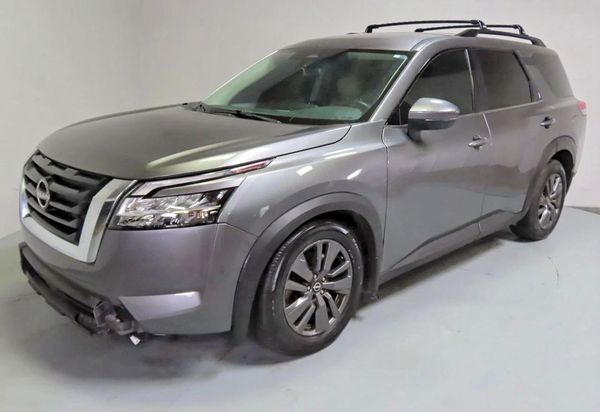 2022 NISSAN PATHFINDER SV
