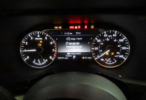 2022 NISSAN PATHFINDER SV