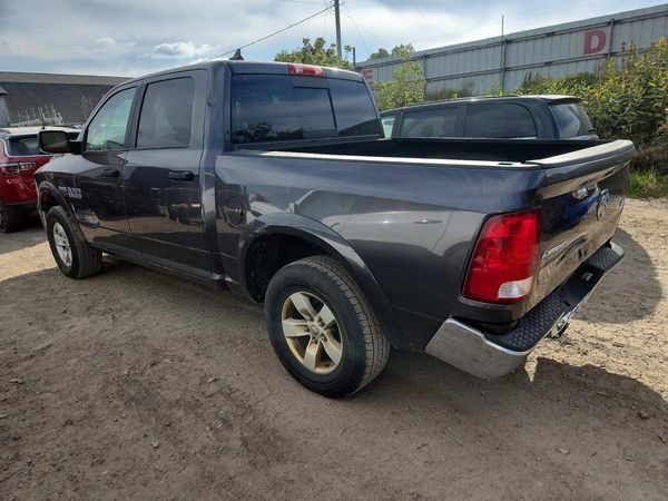 2016 RAM 1500 SLT — DSRA