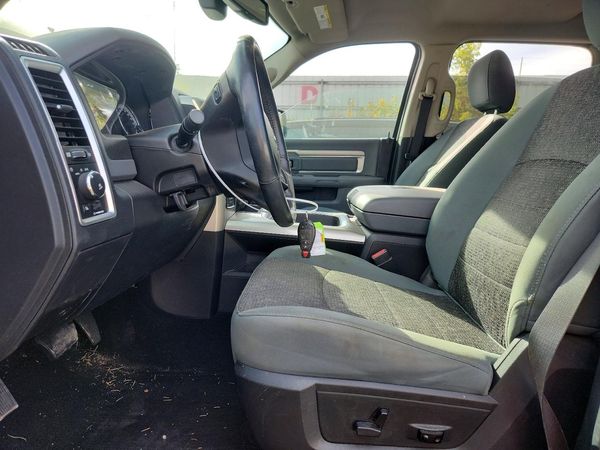 2016 RAM 1500 SLT — DENT