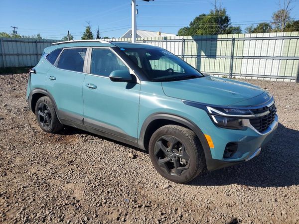 2026 KIA SELTOS EX — Passenger 3/4