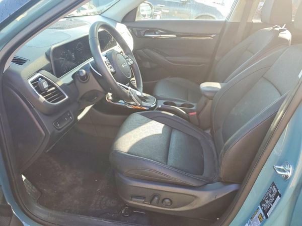 2026 KIA SELTOS EX — DENT