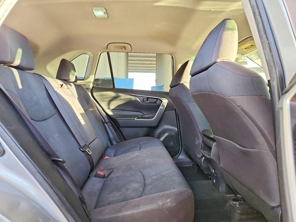 2021 TOYOTA RAV4 LE — PSRS