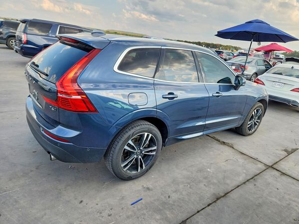 2019 VOLVO XC60 Momentum — PSRA
