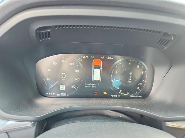 2019 VOLVO XC60 Momentum — ODOM