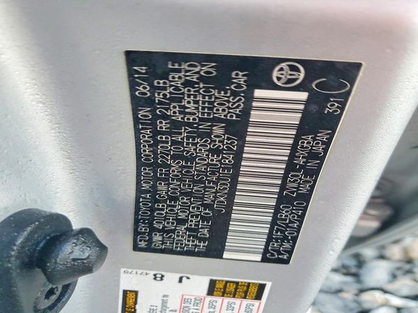 2014 TOYOTA PRIUS — VINS