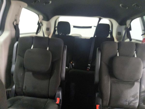 2016 DODGE GRAND CARAVAN SE — SUVN
