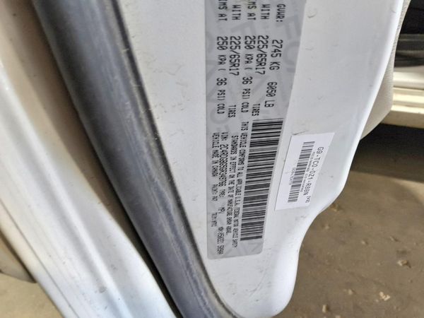 2016 DODGE GRAND CARAVAN SE — VINS