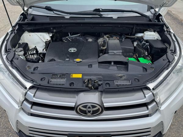 2017 TOYOTA HIGHLANDER