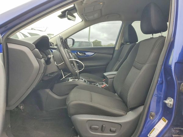 2019 NISSAN ROGUE — DENT