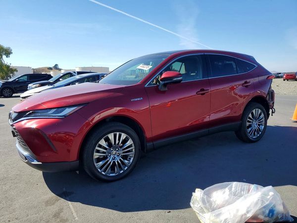 2021 TOYOTA VENZA — DSFA — Front 3/4
