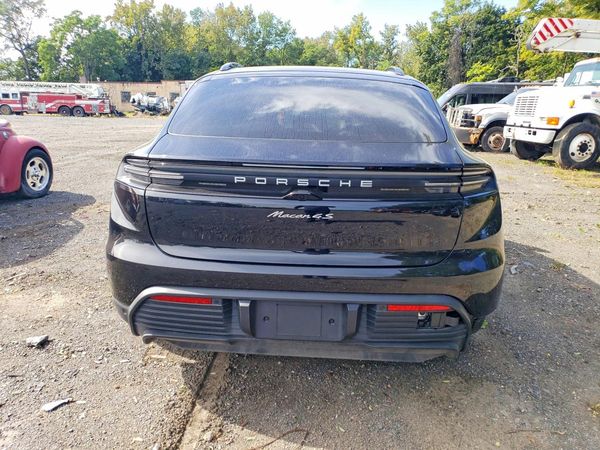 2025 PORSCHE MACAN — DIRR
