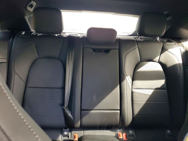 2025 PORSCHE MACAN — SUVN