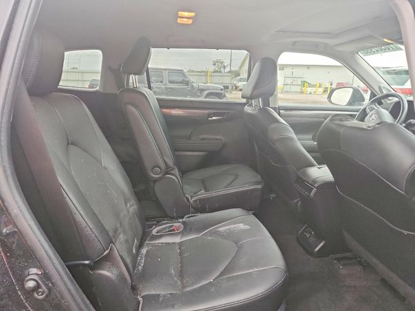 2023 TOYOTA HIGHLANDER Limited — PSRS
