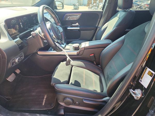 2022 MERCEDES-BENZ GLA GLA250 — DENT
