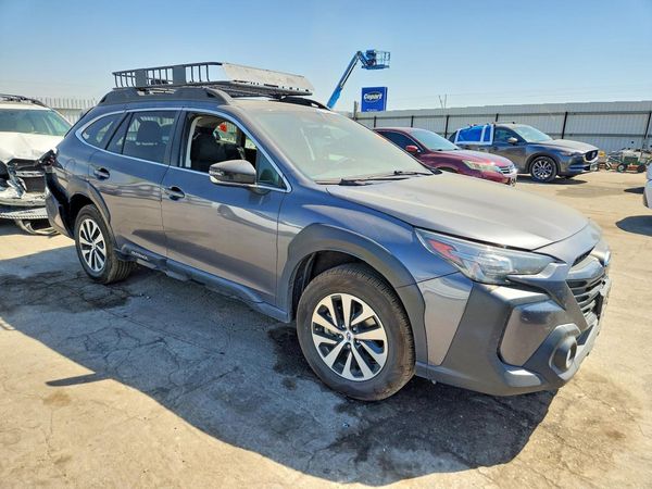 2024 SUBARU OUTBACK Premium — Passenger 3/4