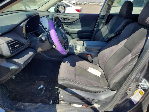 2024 SUBARU OUTBACK Premium — DENT
