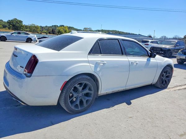 2020 CHRYSLER 300 300 Touring, Limited — PSRA
