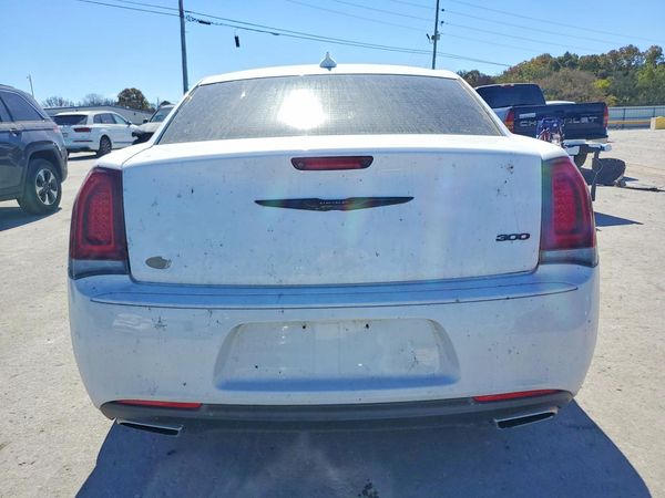 2020 CHRYSLER 300 300 Touring, Limited — DIRR